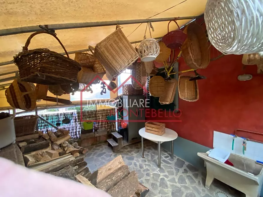 Immagine 7 di Casa bifamiliare in vendita  a Massarosa