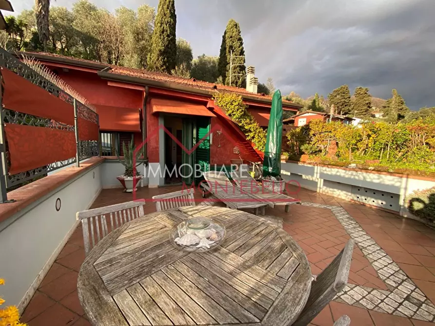 Immagine 39 di Casa bifamiliare in vendita  a Massarosa