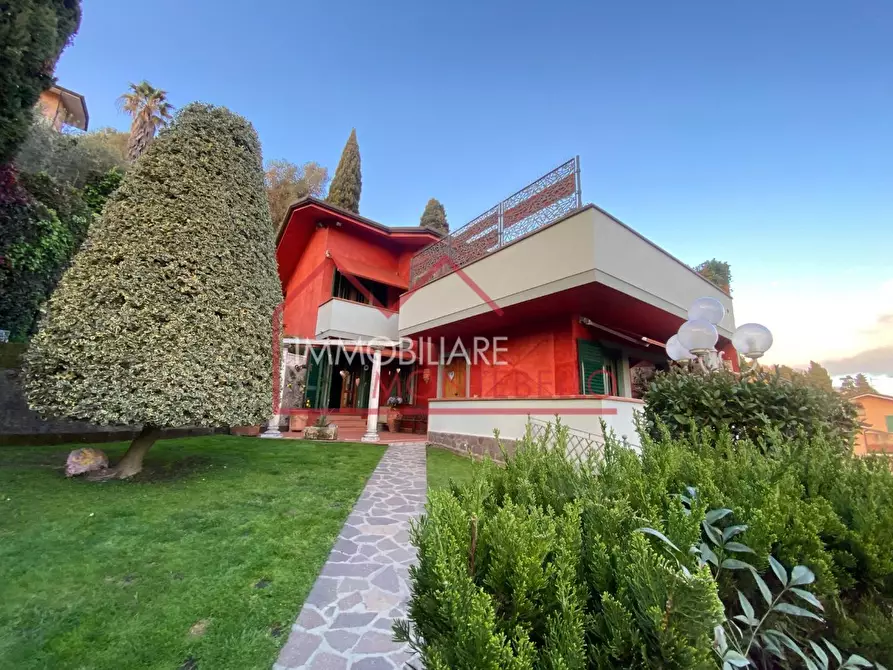 Immagine 3 di Casa bifamiliare in vendita  a Massarosa