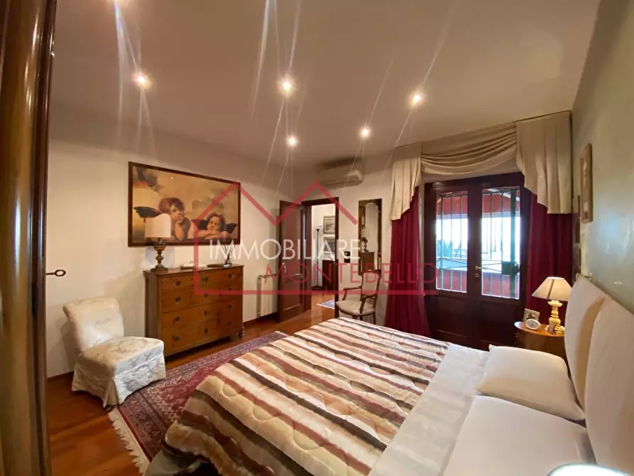 Immagine 34 di Casa bifamiliare in vendita  a Massarosa