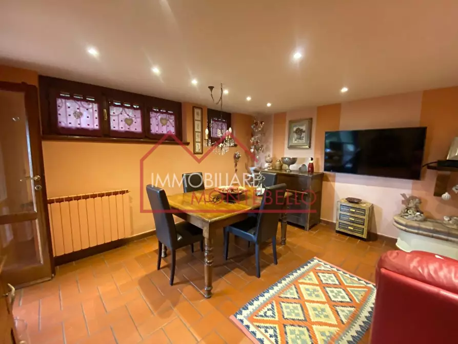 Immagine 20 di Casa bifamiliare in vendita  a Massarosa