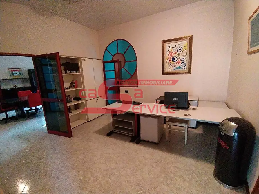 Immagine 9 di Laboratorio in affitto  a Pieve A Nievole