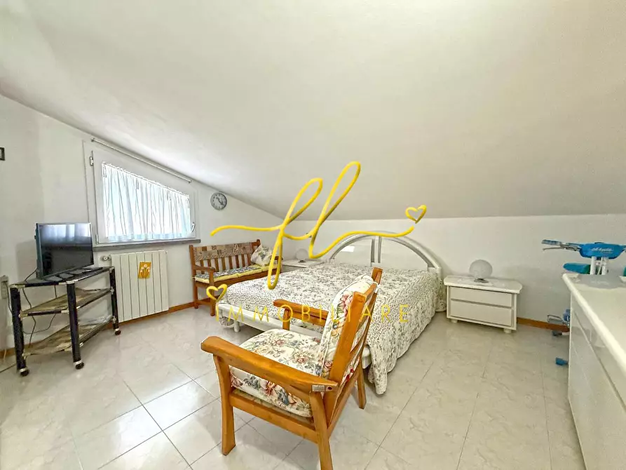 Immagine 26 di Appartamento in vendita  a Cecina