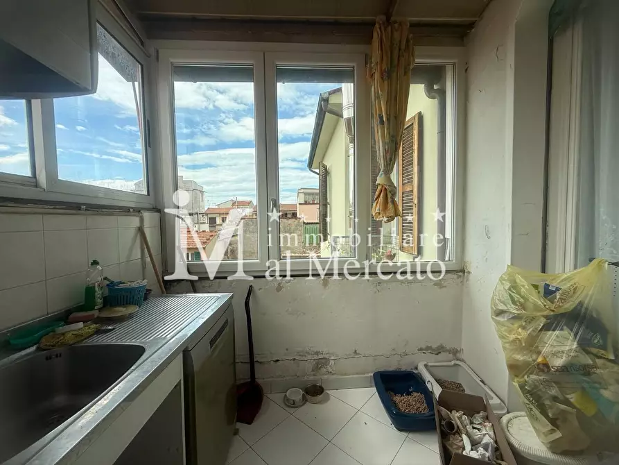 Immagine 6 di Appartamento in vendita  a Viareggio