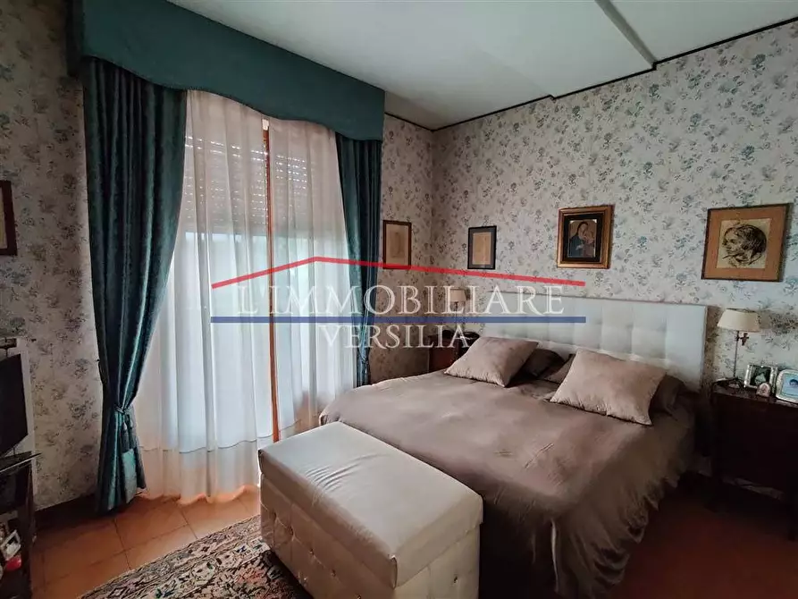 Immagine 9 di Appartamento in vendita  a Massa