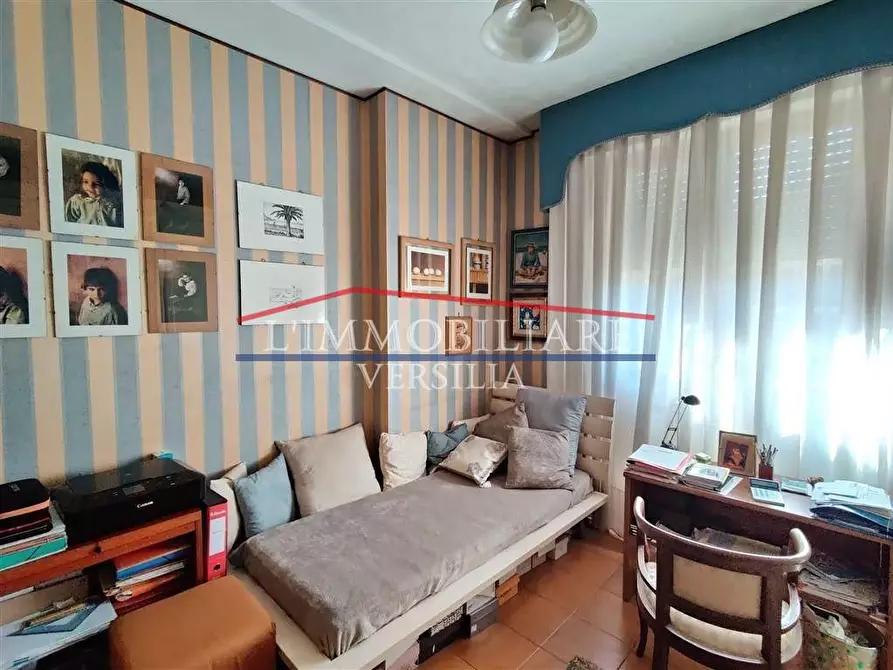 Immagine 12 di Appartamento in vendita  a Massa