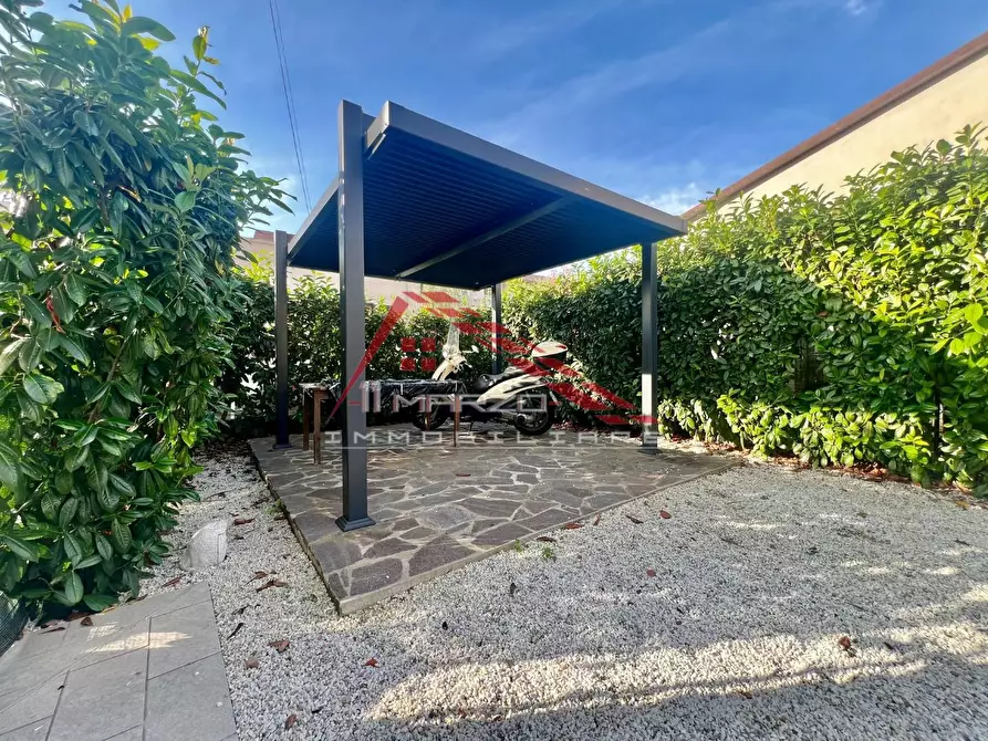 Immagine 24 di Appartamento in vendita  a Cascina