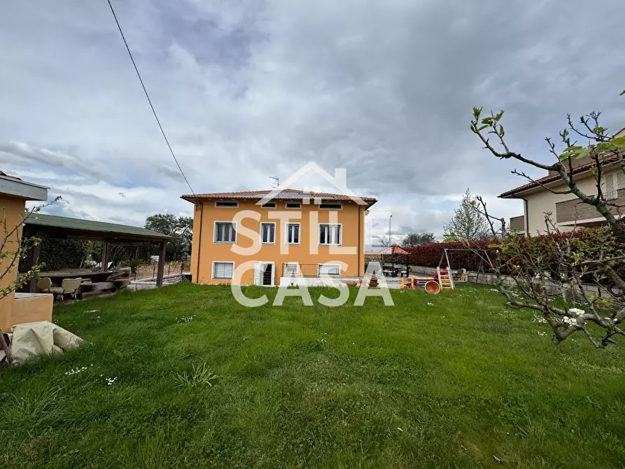 Immagine 75 di Villa in vendita  a Altopascio