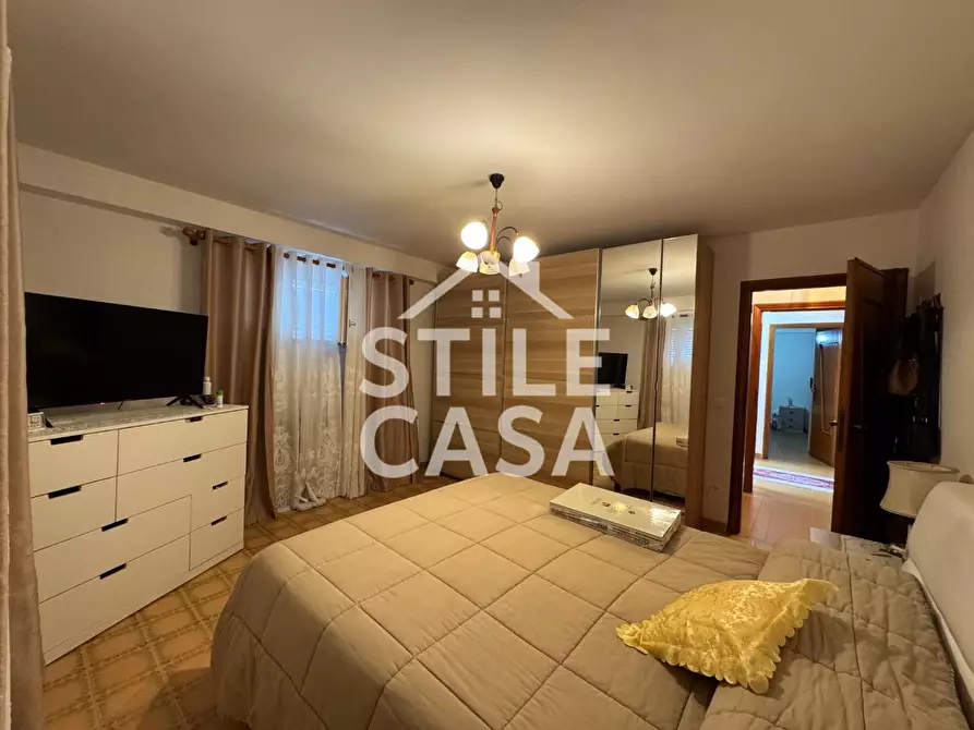 Immagine 18 di Villa in vendita  a Altopascio