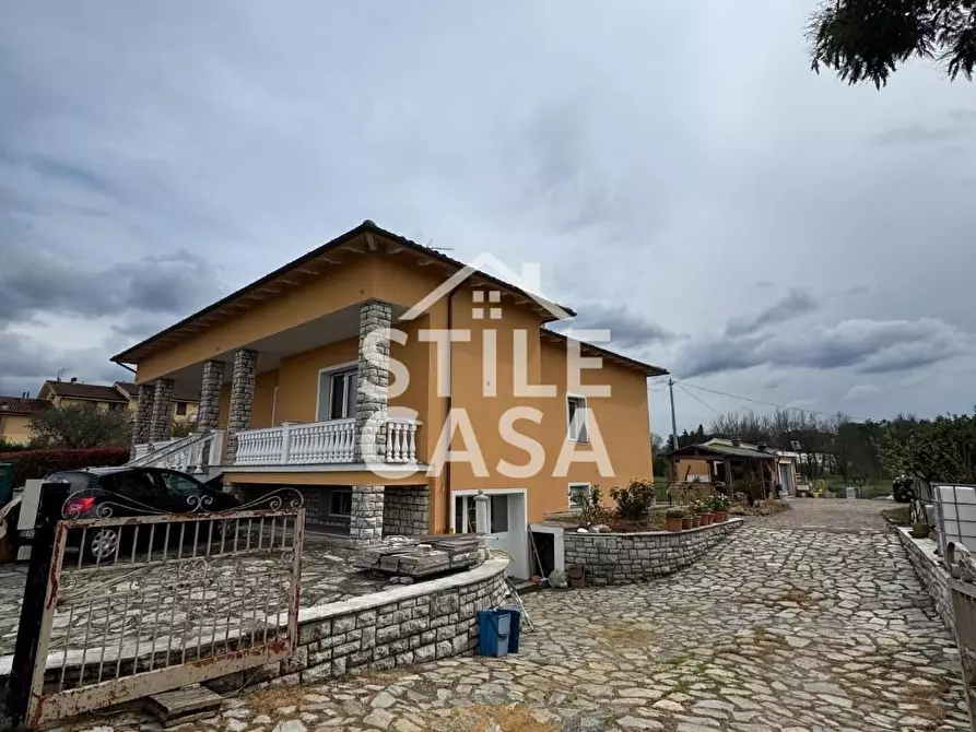 Immagine 73 di Villa in vendita  a Altopascio