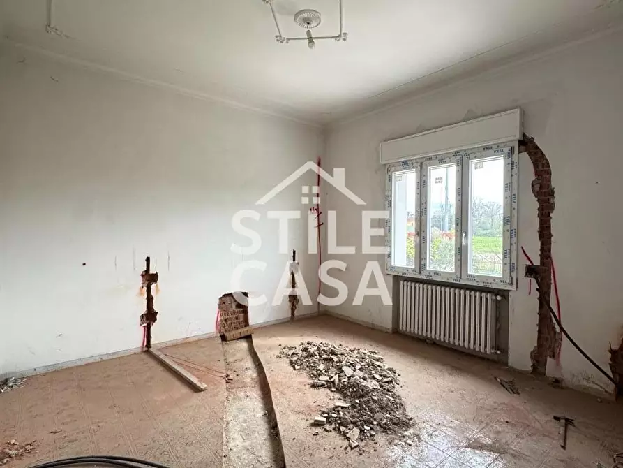 Immagine 59 di Villa in vendita  a Altopascio