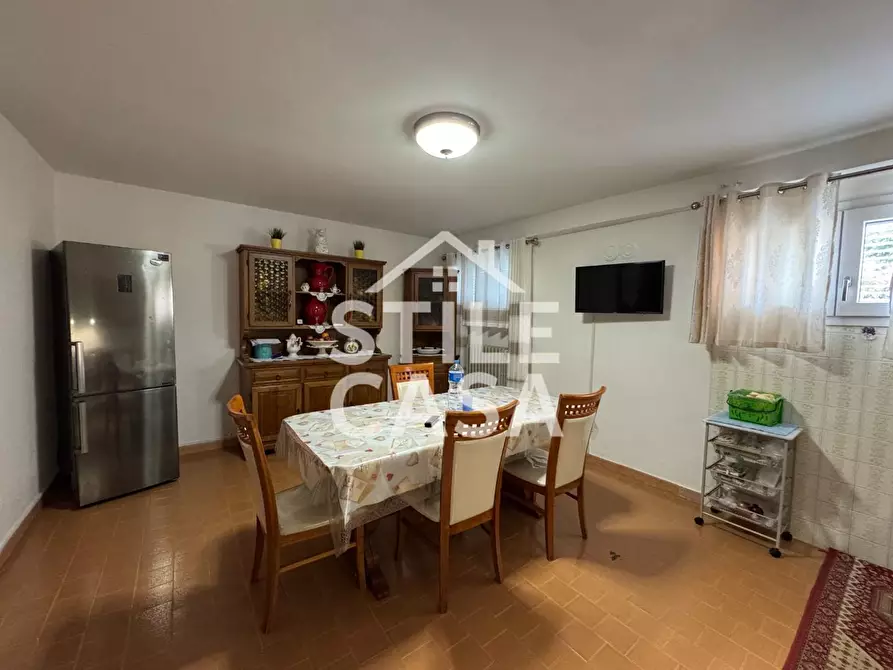 Immagine 7 di Villa in vendita  a Altopascio