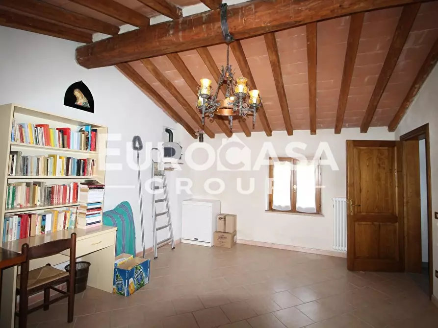 Immagine 33 di Villa in vendita  a Lucca