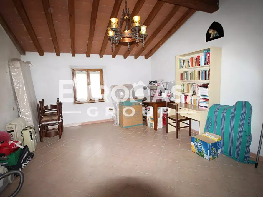 Immagine 30 di Villa in vendita  a Lucca