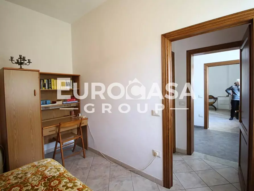 Immagine 27 di Villa in vendita  a Lucca