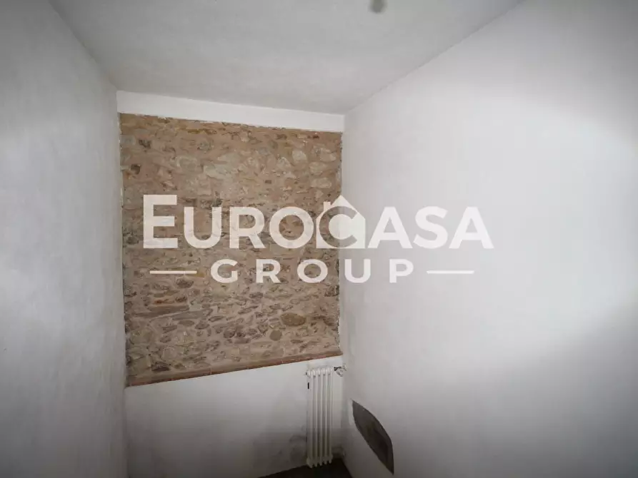 Immagine 42 di Villa in vendita  a Lucca