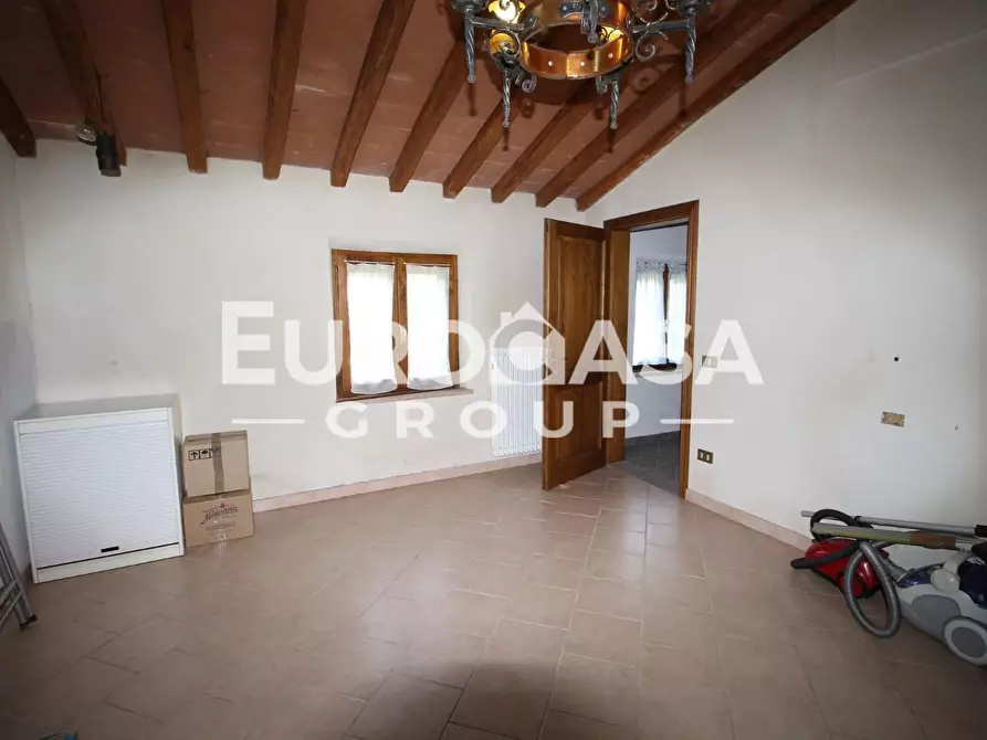 Immagine 34 di Villa in vendita  a Lucca