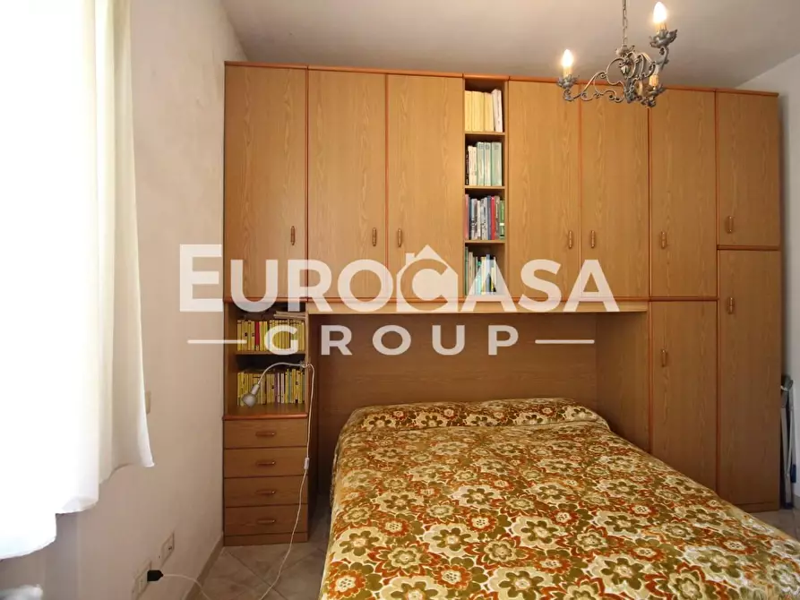 Immagine 25 di Villa in vendita  a Lucca