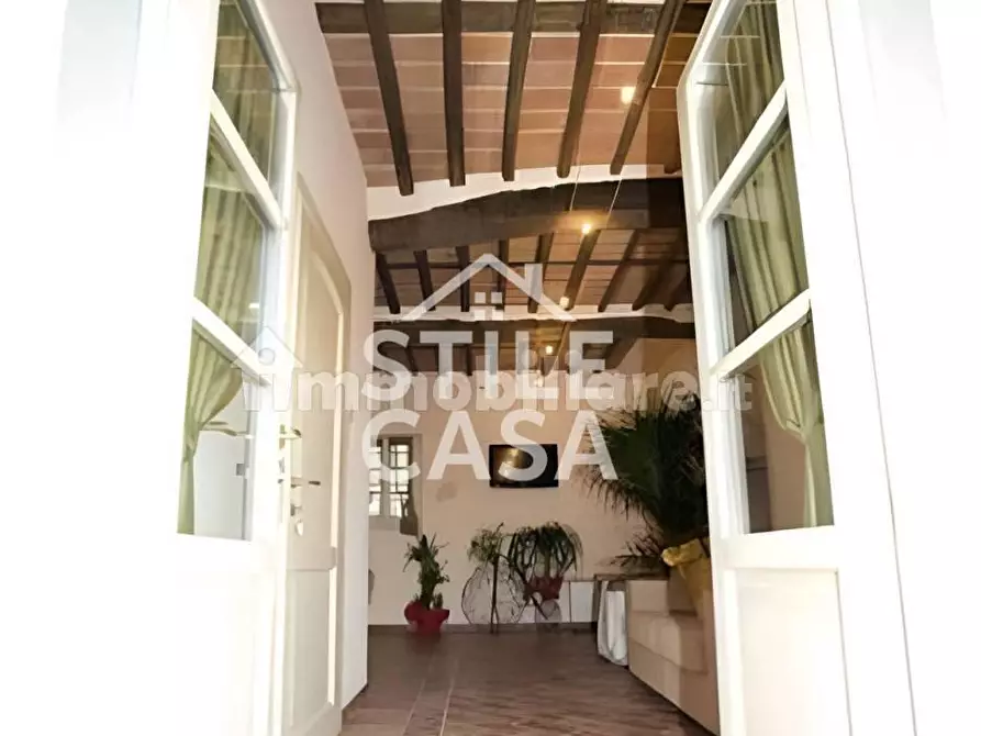 Immagine 10 di Casa colonica in vendita  a Altopascio