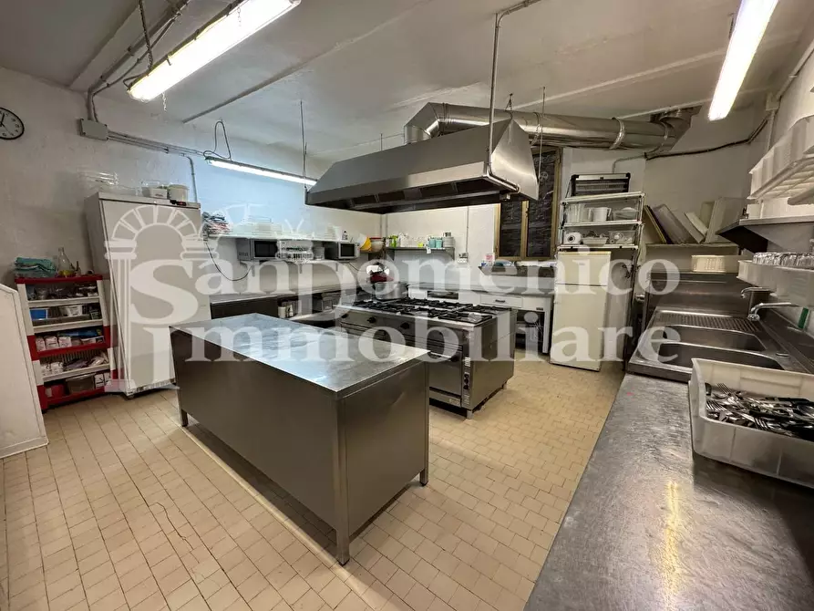 Immagine 18 di Bar / Ristorante in vendita  a Calci