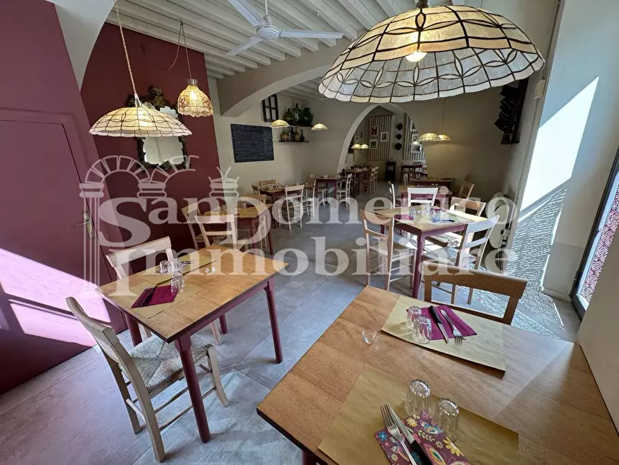 Immagine 42 di Bar / Ristorante in vendita  a Calci