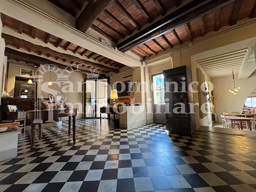 Immagine 33 di Bar / Ristorante in vendita  a Calci