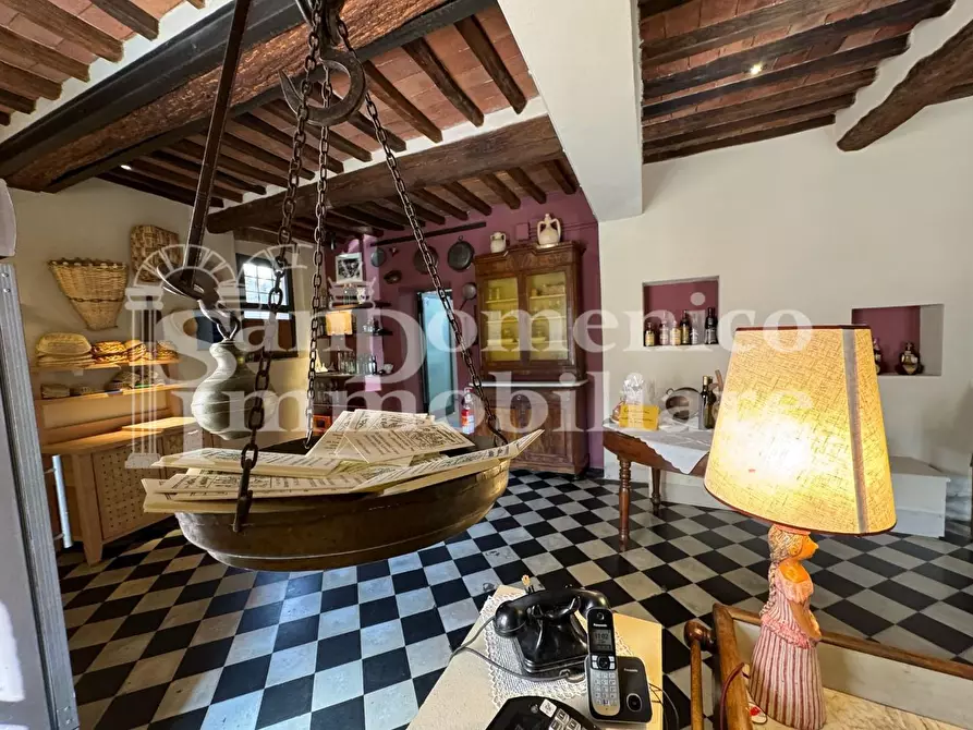 Immagine 12 di Bar / Ristorante in vendita  a Calci