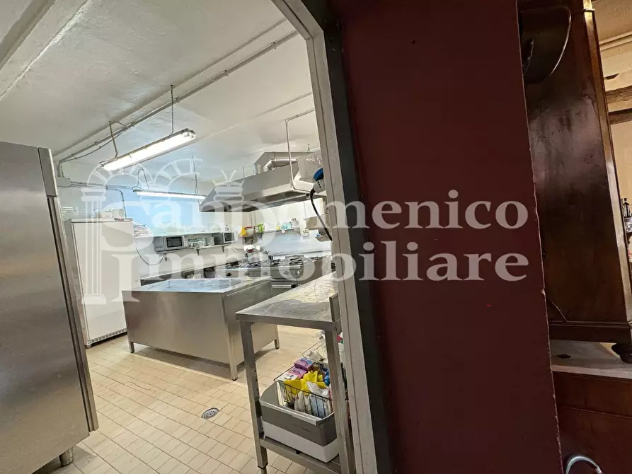 Immagine 39 di Bar / Ristorante in vendita  a Calci