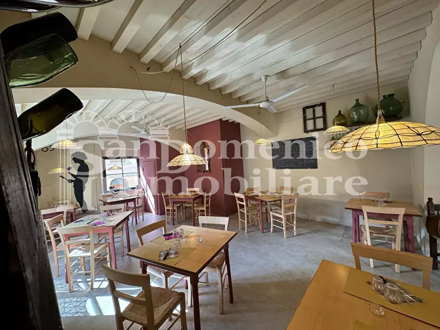 Immagine 44 di Bar / Ristorante in vendita  a Calci