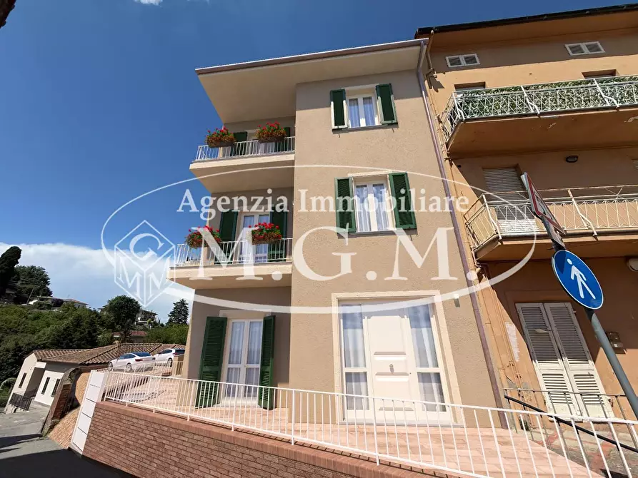 Immagine 3 di Appartamento in vendita  a Santa Maria A Monte