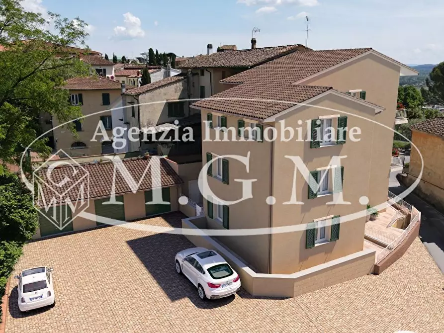 Immagine 4 di Appartamento in vendita  a Santa Maria A Monte