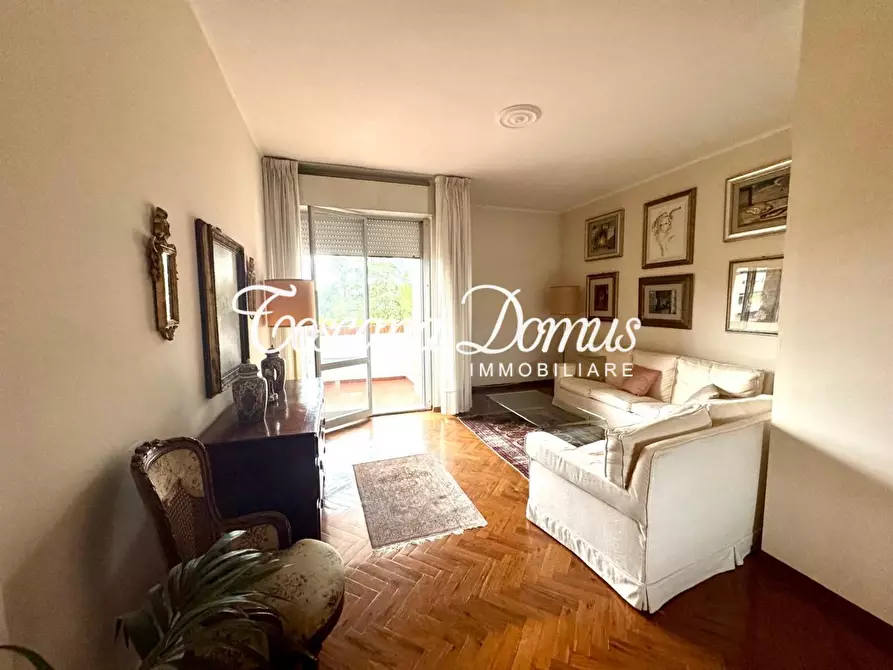 Immagine 20 di Appartamento in vendita  a Siena