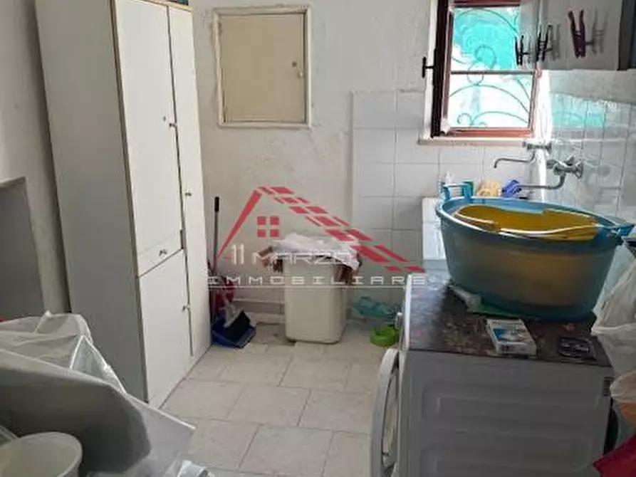 Immagine 21 di Villa in vendita  a San Giuliano Terme