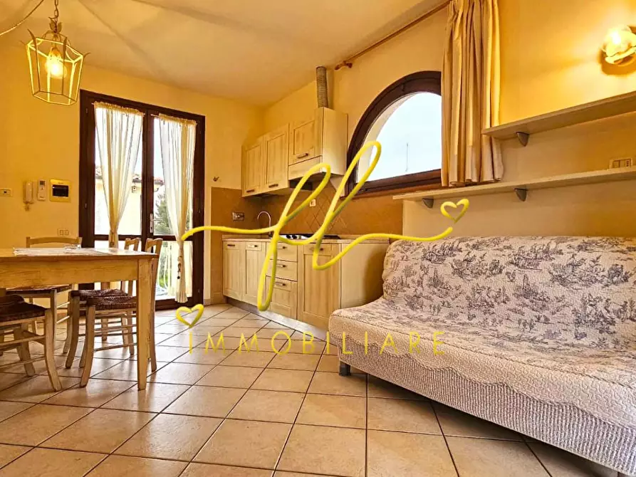 Immagine 1 di Appartamento in vendita  a Rosignano Marittimo