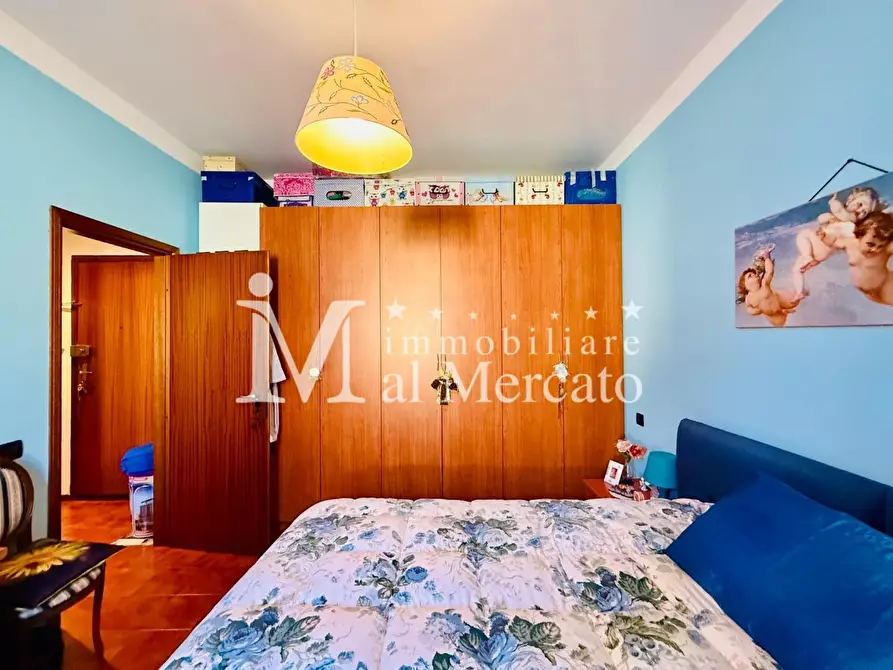 Immagine 17 di Appartamento in vendita  a Viareggio