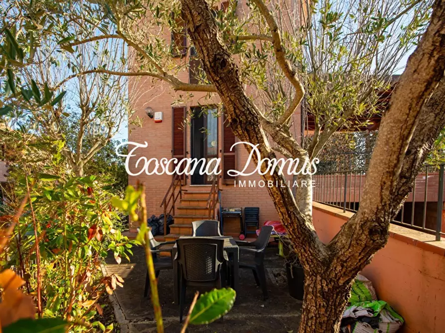 Immagine 2 di Terratetto in vendita  a Siena