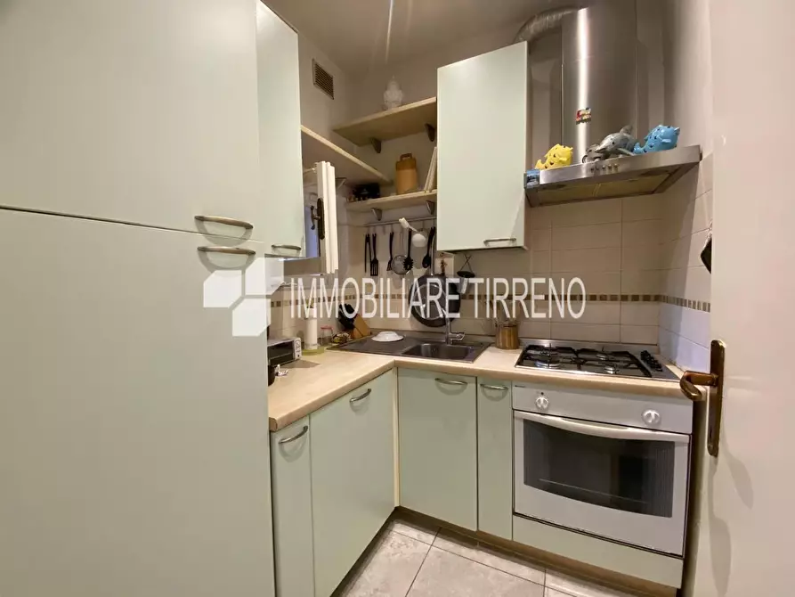 Immagine 9 di Villetta a schiera in vendita  a Massa