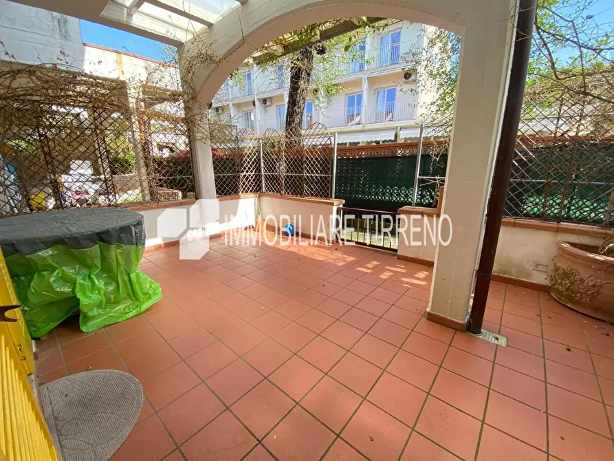 Immagine 4 di Villetta a schiera in vendita  a Massa