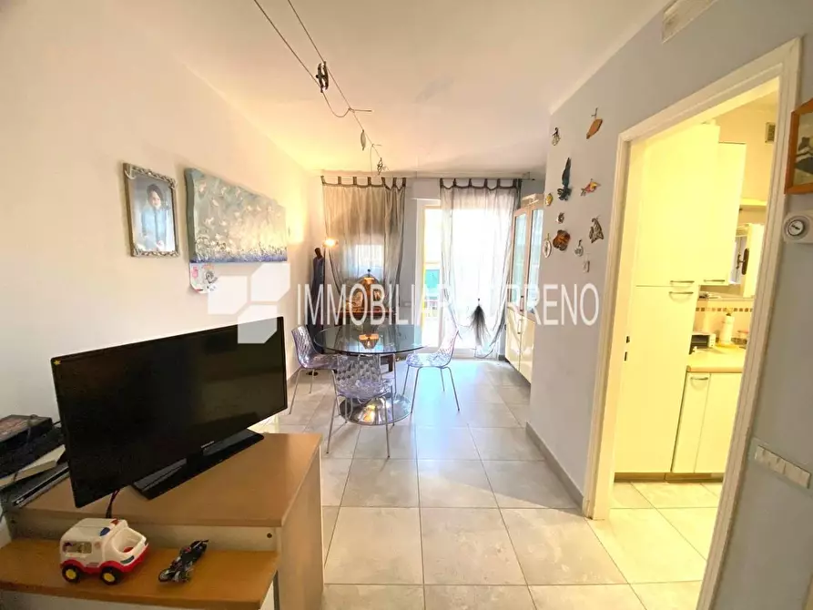 Immagine 7 di Villetta a schiera in vendita  a Massa