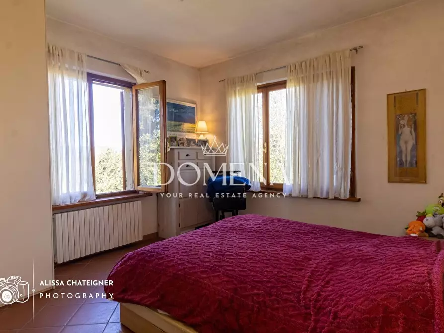 Immagine 25 di Villa in vendita  a Colle Di Val D'elsa