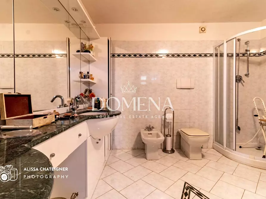 Immagine 36 di Villa in vendita  a Colle Di Val D'elsa