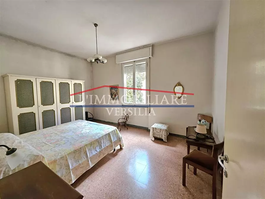 Immagine 28 di Appartamento in vendita  a Massa