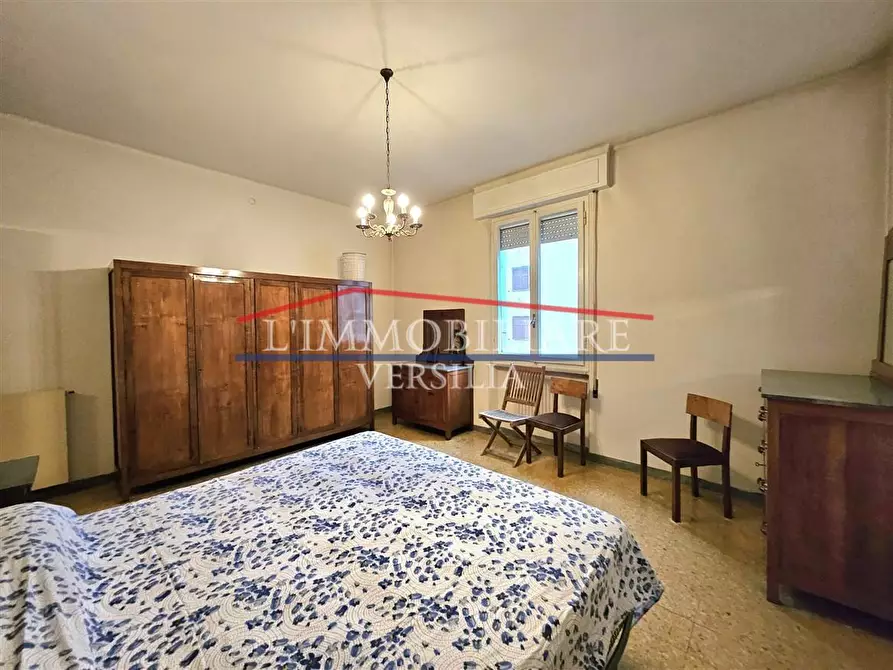 Immagine 23 di Appartamento in vendita  a Massa