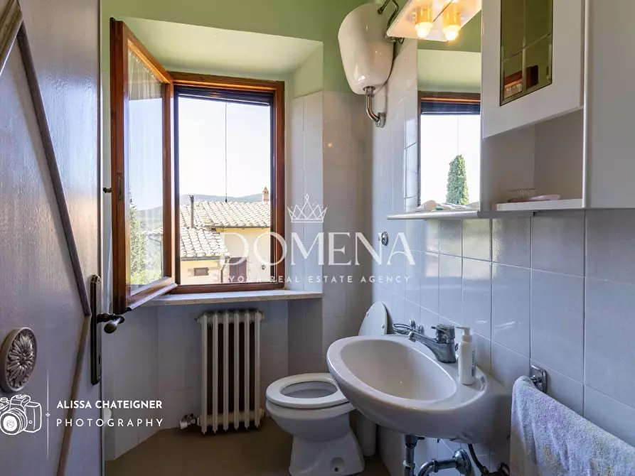 Immagine 24 di Casa colonica in vendita  a San Gimignano