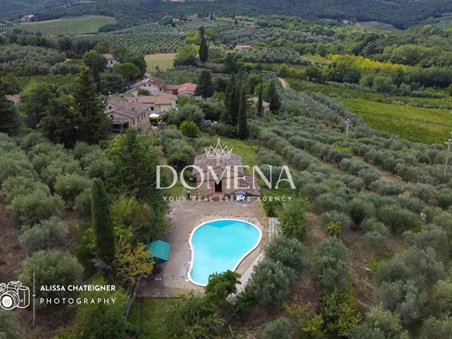 Immagine 41 di Casa colonica in vendita  a San Gimignano