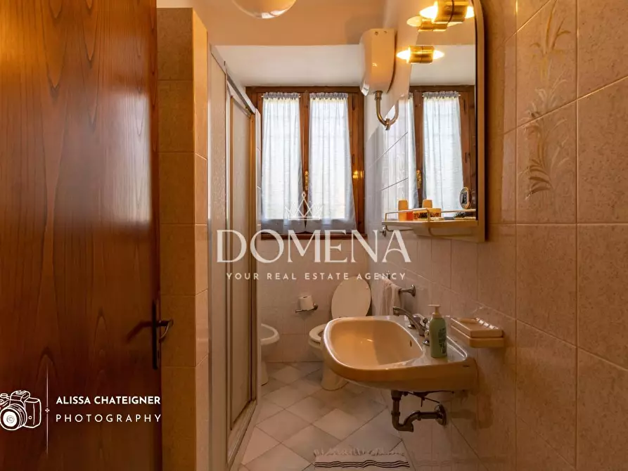 Immagine 10 di Casa colonica in vendita  a San Gimignano