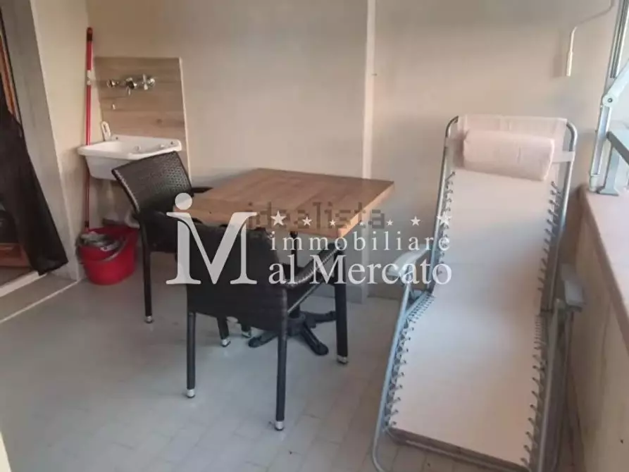 Immagine 18 di Appartamento in vendita  a Viareggio