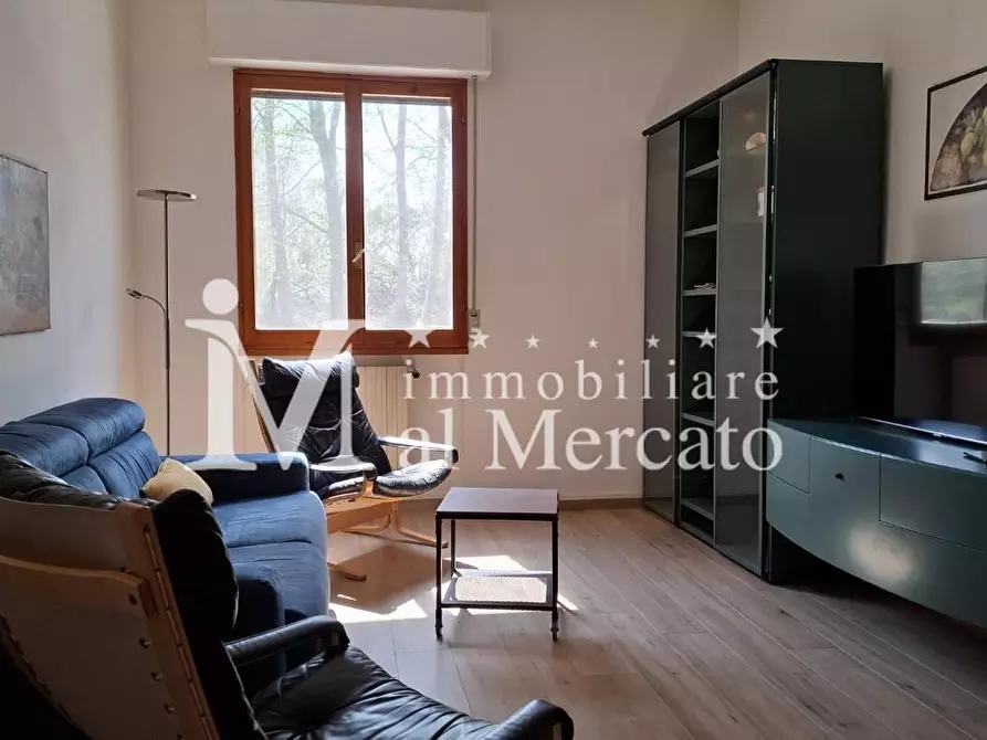 Immagine 4 di Appartamento in vendita  a Viareggio