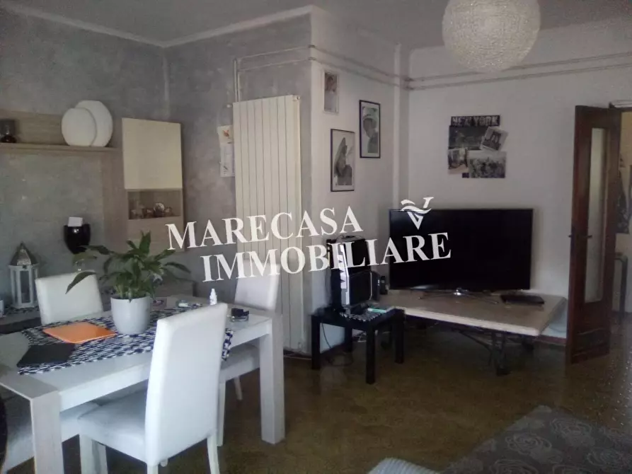Immagine 18 di Appartamento in vendita  a Massa
