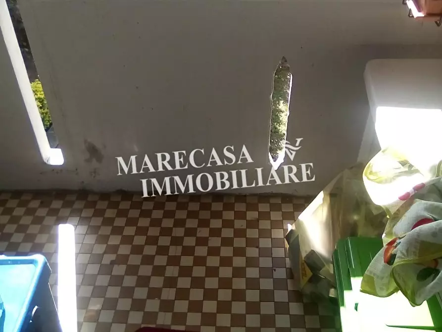 Immagine 23 di Appartamento in vendita  a Massa